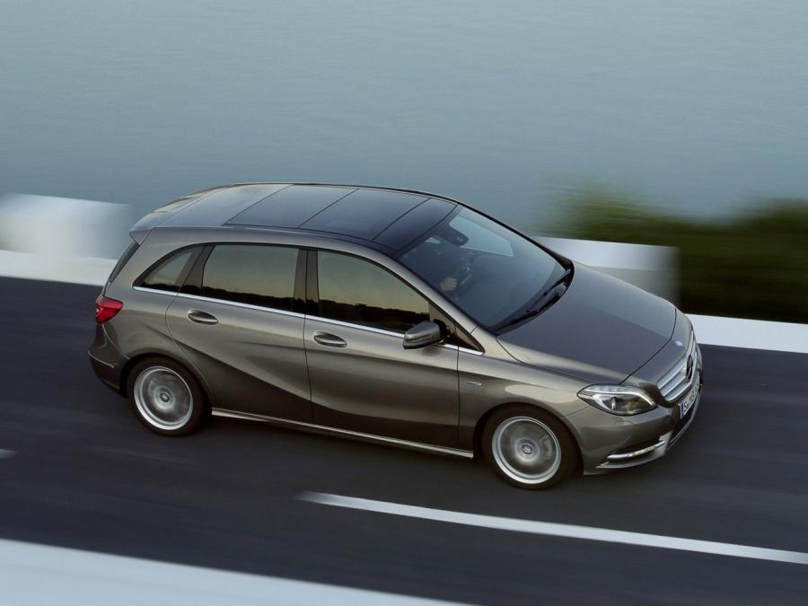  Mercedes-Benz B180 CDI BlueEFFICIENCY 2011 года  (фото 9 из 21)